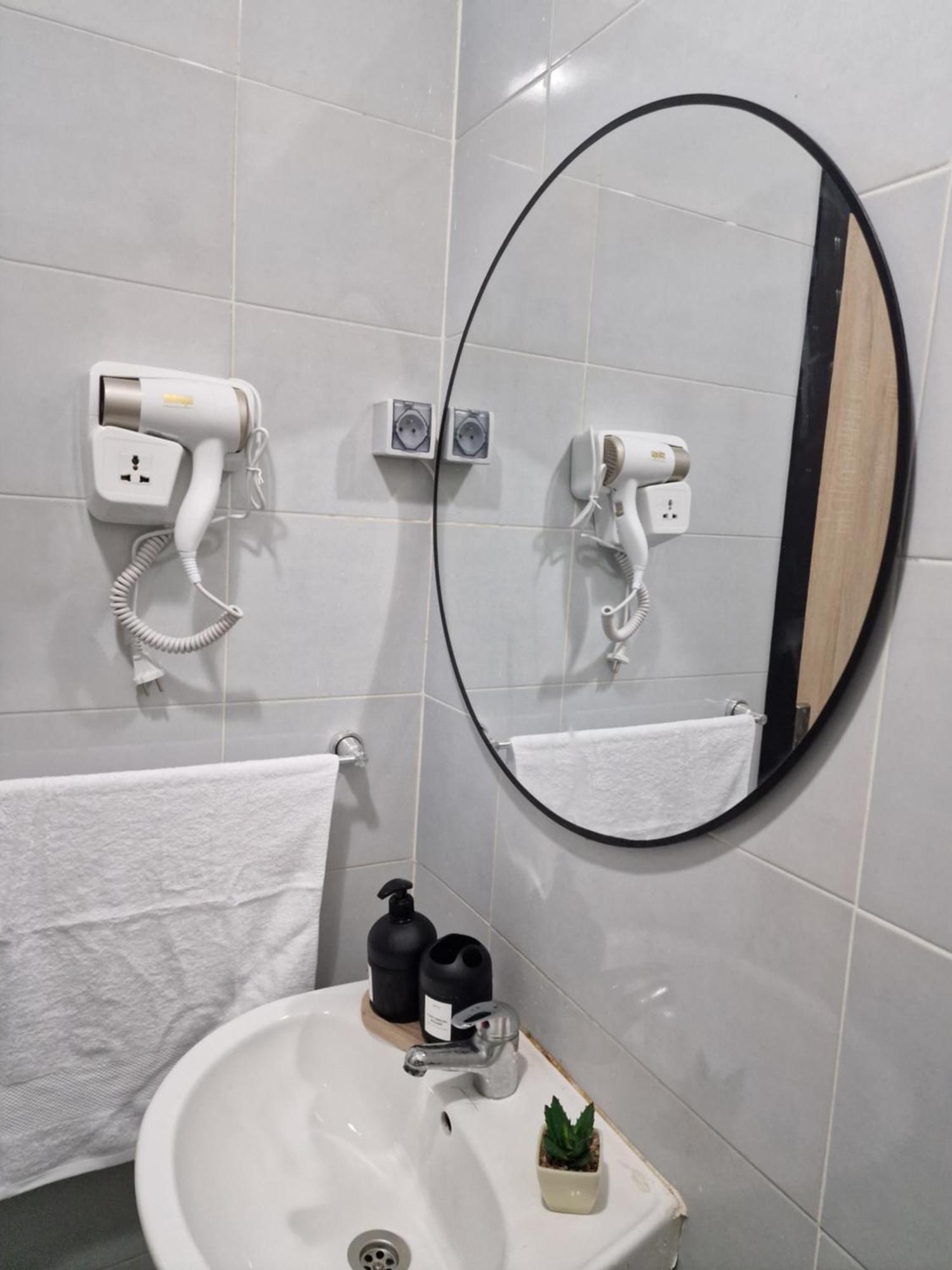 Cozy Apartment Sea And Airport Танжер Экстерьер фото